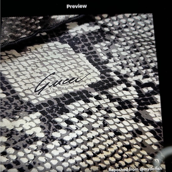 GUCCI 100% Silk Python Print SCARF - Picture 5 of 11